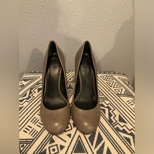 Tory Burch Bock Hell, Size 8